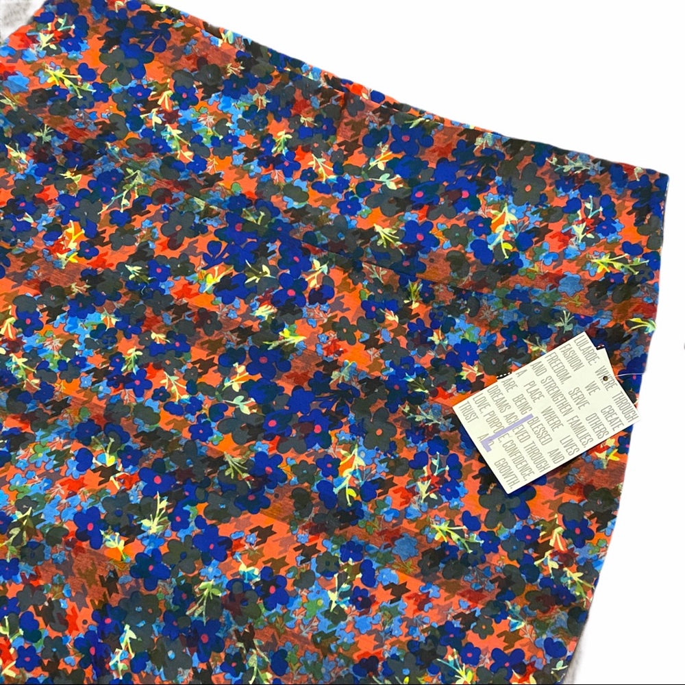 Lularoe Cassie large